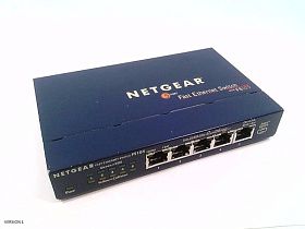 Коммутатор NETGEAR FS105 5-портовый 10/100 Мбит/с